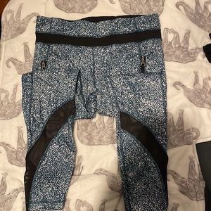 LuluLemmon Leggings!! Wunder Unders